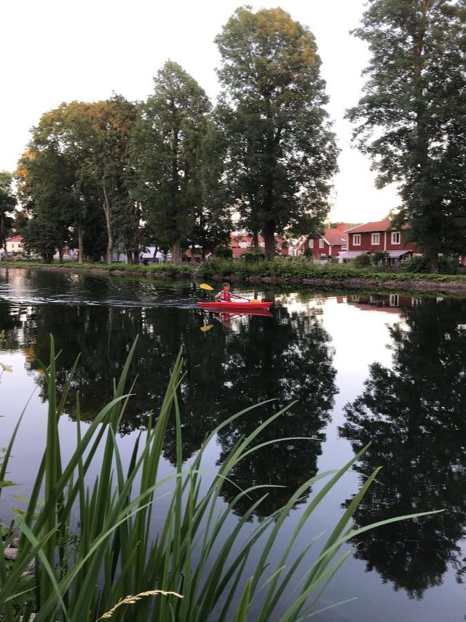 Hatty'S Guesthouse Motala Eksteriør bilde